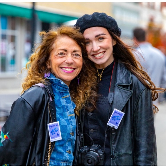 Meet your Posher, Jenna - Picture 1 of 1